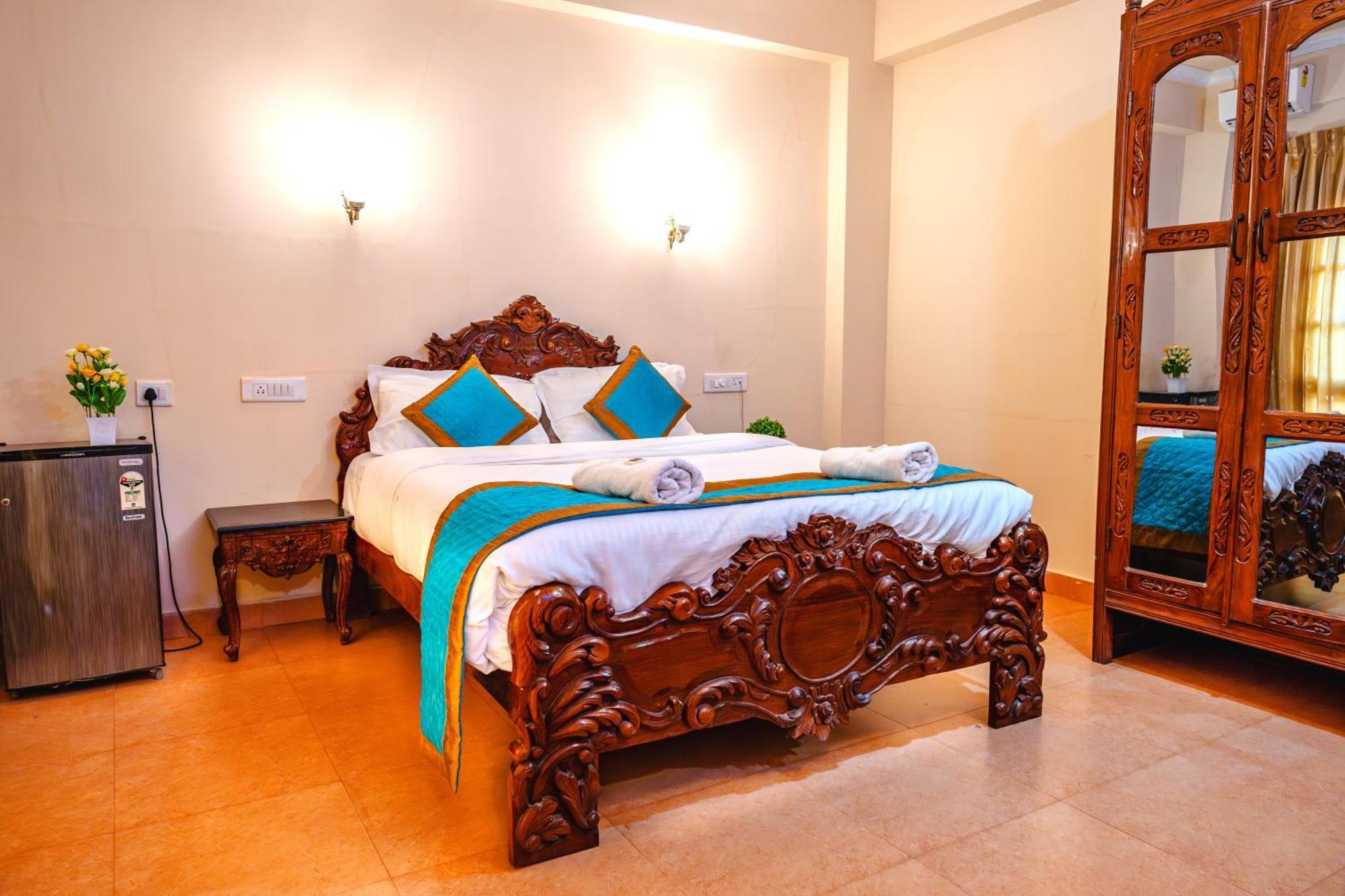 Casa Eternal Boutique Hotel - Calangute Bagian luar foto